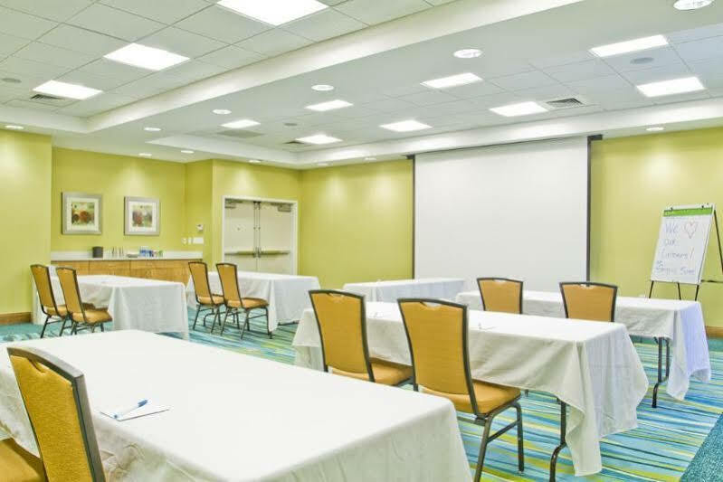 Springhill Suites By Marriott Charlotte Балантайн Екстериор снимка